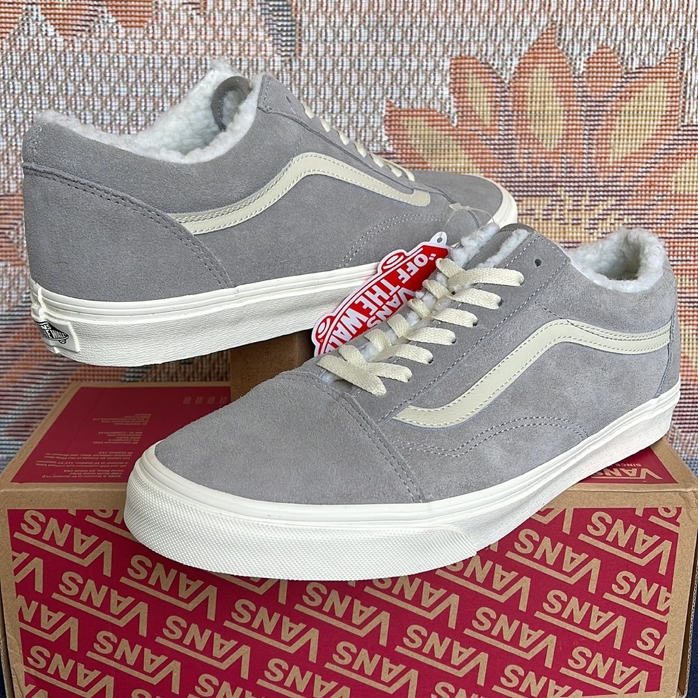 Vans WMNS Old Skool
Cozy Hug Drizzle/Marshmal
VN0005UA6J6
Sneakers